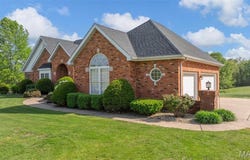 6 Steepleview Court, St Paul, MO 63366