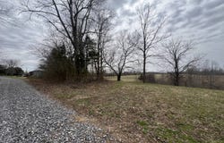 9155 Fox Hill Rd, Baxter, TN 38544