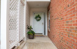 103 Hampton Boulevard, Lake Bluff, IL 60044