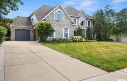 10703 TRAILS EDGE Drive, Peoria, IL 61615