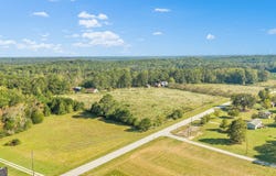 617 Thomas Powers, Newnan, GA 30263