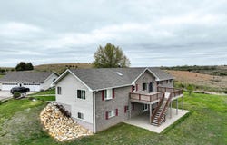 70515 Hwy 15, Fairbury, NE 68352