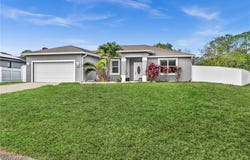 6027 Acorn Circle, Labelle, FL 33935
