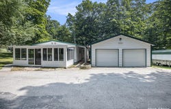 8500 E Horn Road, Lake Leelanau, MI 49653