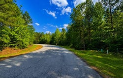 519 Terrapin Pointe Rd, Hodges, SC 29653