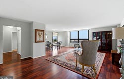 205 E JOPPA Road, TOWSON, MD 21286