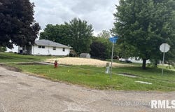 600 N COLLEGE Avenue, Aledo, IL 61231