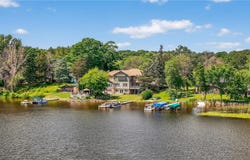 7471 260th Street, Wyoming, MN 55092