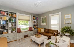 437 S Governor St, IowaCity, IA 52240