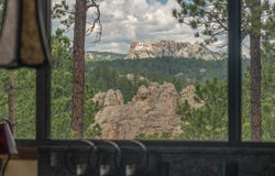 24452 Trackers Trail, Keystone, SD 57751