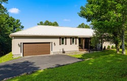 2250 Willisburg Lane, Lawrenceburg, KY 40342