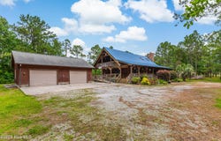 949 Fifty Lakes Drive, Southport, NC 28461