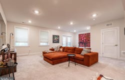 118 W DONOVAN DRIVE, MEDIA, PA 19063