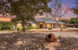 563 Cambridge, New Braunfels, TX 78132