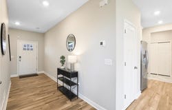7490 Upper 38th Street N, Oakdale, MN 55128