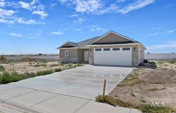 2074 Lowline Ave, Twin Falls, ID 83301