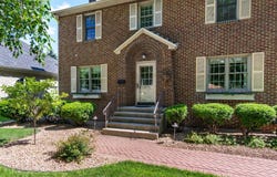 2532 Edgewood Pl, La Crosse, WI 54601