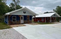 138 Matthews Rd, Oneida, TN 37841