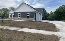 190 Deerrun Drive, Fall River, WI 53932