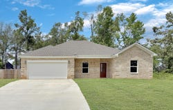 242 E Oxford St., Pontotoc, MS 38863