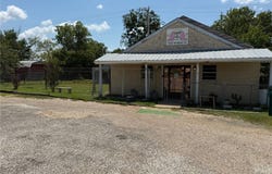1412 W Main St., Gatesville, TX 76528