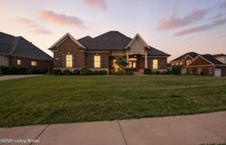7507 Greenfield Pl, Crestwood, KY 40014