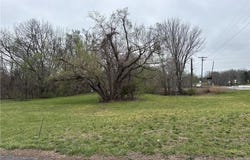 E 5th Street, Edgerton, KS 66021