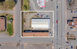 228 S Redwood Highway, Cave Junction, OR 97523