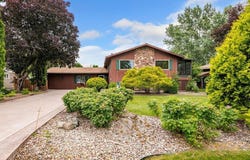 6522 Ogden Ave, Superior, WI 54880