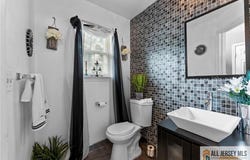 11 Rondell Lane, South Amboy, NJ 08879
