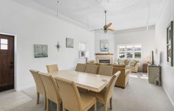 532 Dyckman Avenue, South Haven, MI 49090