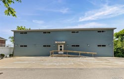 211 W Clinton Street, Grafton, IL 62037