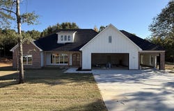 60 Ules Watson Drive, Greenbrier, AR 72058