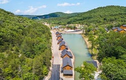 175 Short Creek Trail, Hollister, MO 65672