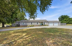 17529 Jayhawk Road, Carthage, MO 64836