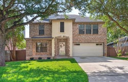 1076 Boxer Pass Dr, Schertz, TX 78154