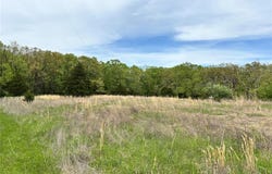 3532 County Road 1031, Montgomery City, MO 63361