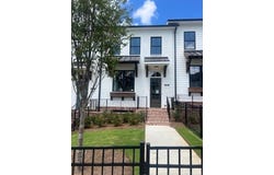 638 Skytop Drive, Cumming, GA 30040