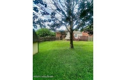 8807 High Point Cir, Louisville, KY 40299