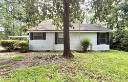 2292 Park Ave, Waycross, GA 31503