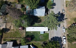 303 1st Avenue E, Eureka, MT 59917