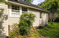 204 Oakwood, Rome, GA 30165
