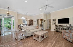 160 Candlestick Drive, Wallace, NC 28466