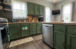 204 E Maple, Holstein, IA 51025