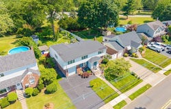 804 Saddle River Road, Saddle Brook, NJ 07663