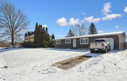 176 Lakeview Dr., Wataga, IL 61488