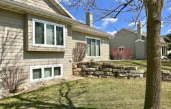 1442 RUSHMORE Circle, DE PERE, WI 54115-4038