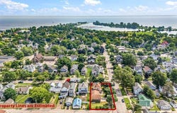 328 S 7th, Escanaba, MI 49829