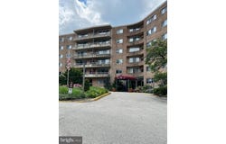 100 WEST AVENUE, JENKINTOWN, PA 19046
