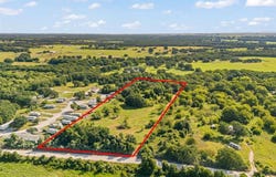 586 Hcr 1414, Covington, TX 76636